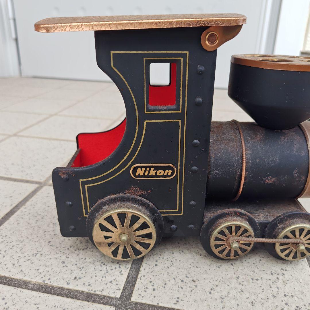 Nikon Music Boxes