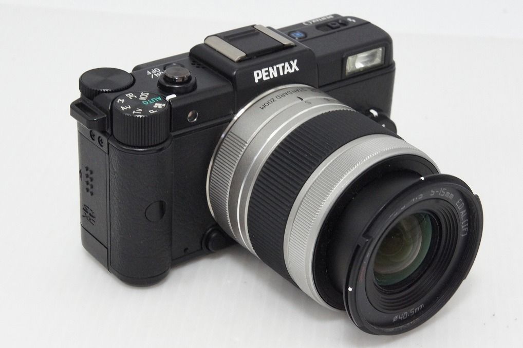 Pentax Mirrorless Interchangeable Lips Q 02 Standard Zoom (Smc 5-15Mm F2.8-4.5