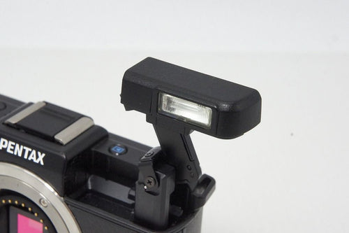 Pentax Mirrorless Interchangeable Lips Q 02 Standard Zoom (Smc 5-15Mm F2.8-4.5