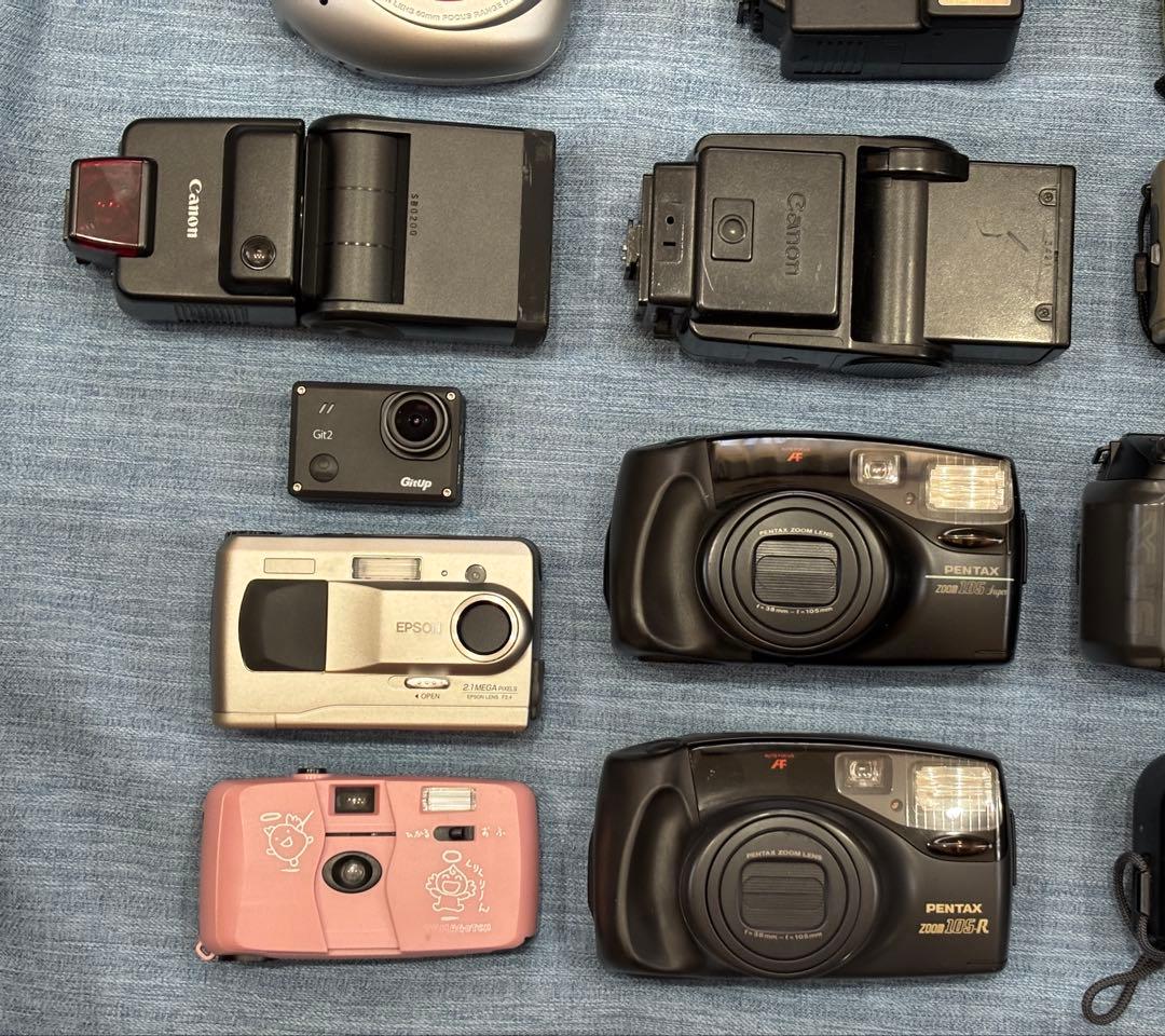 Compact Cameras (Film) 22