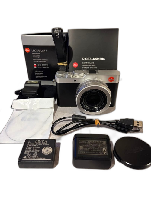 Leica Compact Digital Camera D-Lux 7