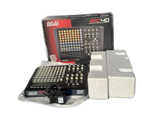 Akai Professional Midi Keyboard Pad Apc40