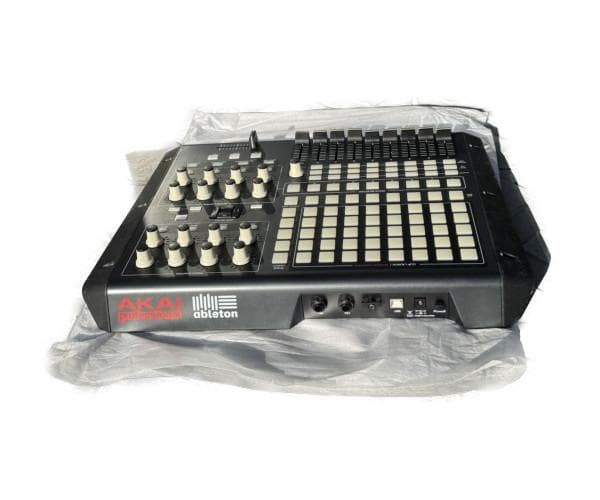 Akai Professional Midi Keyboard Pad Apc40