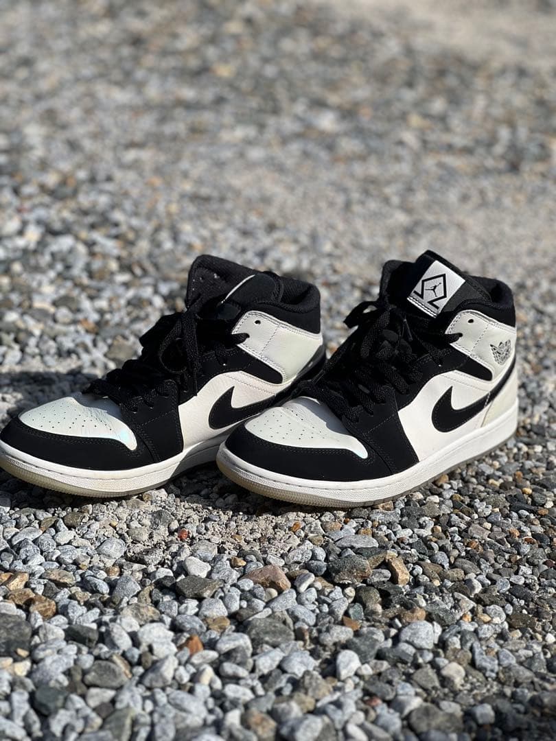 Nike Sneakers Air Jordan 1 Mid Omega/Black/White Black White
