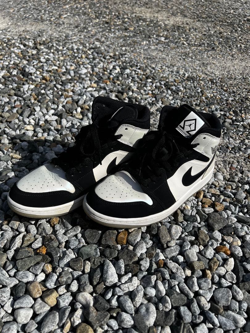 Nike Sneakers Air Jordan 1 Mid Omega/Black/White Black White