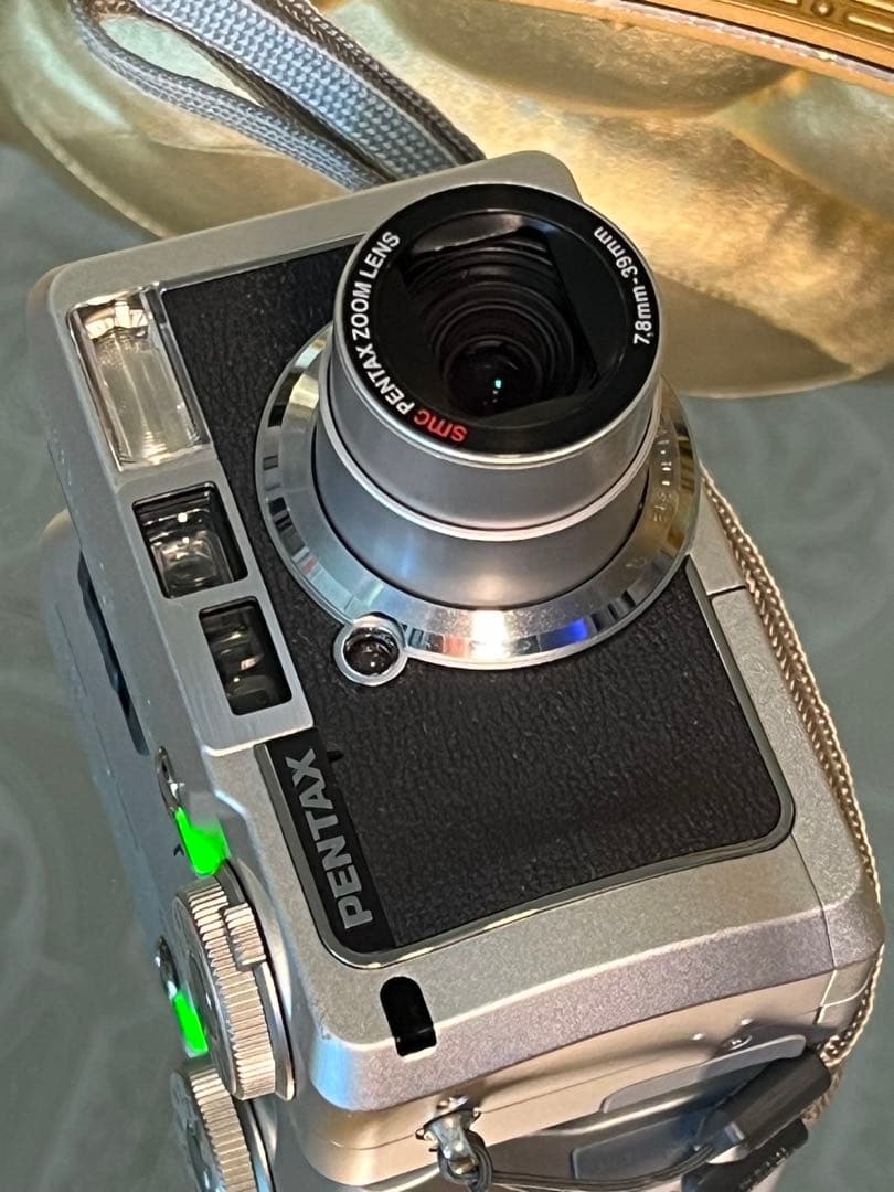 Pentax Compact Digital Camera Optio 750Z 2