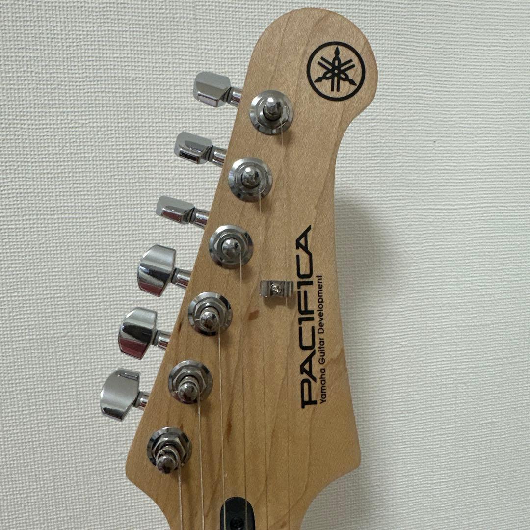Yamaha Electric Guitars Pacifica Pac112V