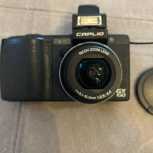 Ricoh Compact Digital Camera Caplio Gx100 Vf-1