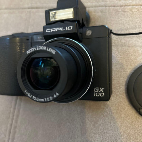 Ricoh Compact Digital Camera Caplio Gx100 Vf-1