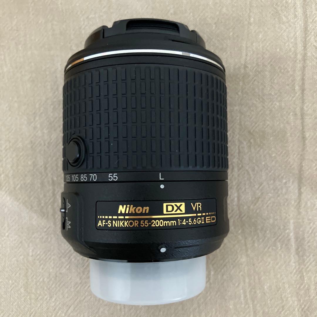 Nikon Lens (Zoom)