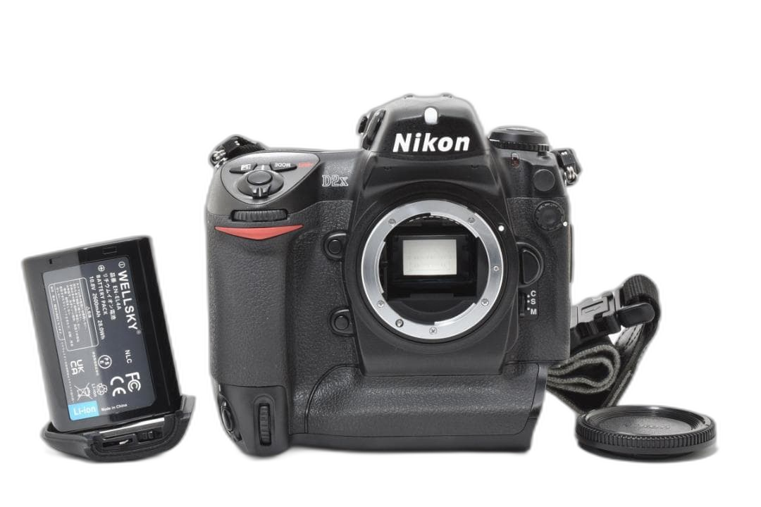 Digital Slr 1,565 Nikon D2X #21924