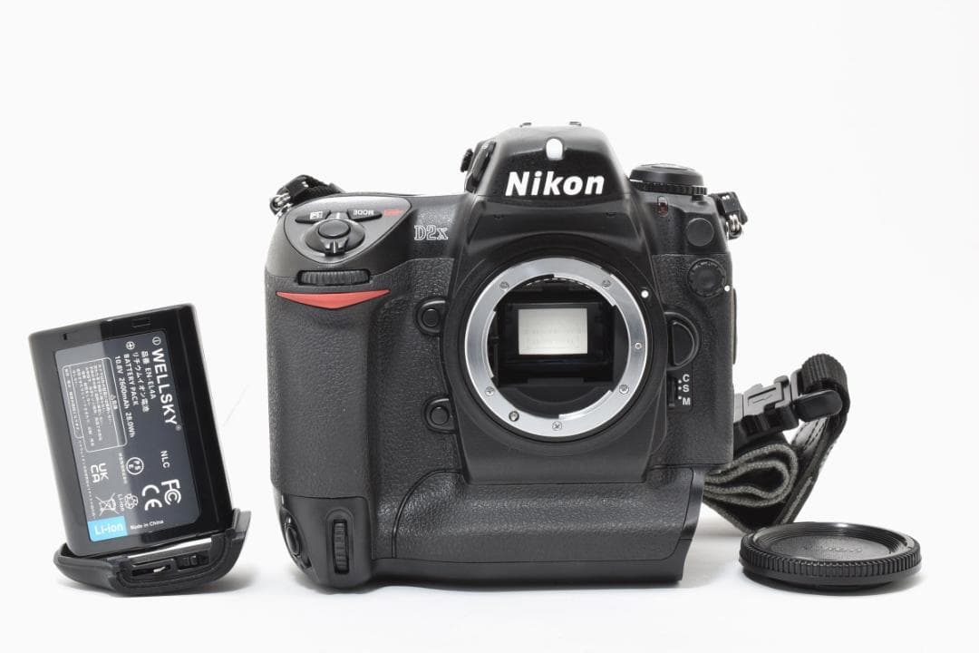 Digital Slr 1,565 Nikon D2X #21924