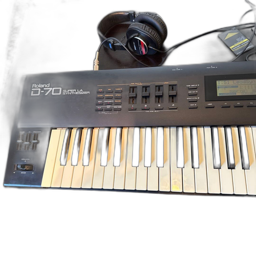 Roland Others D-70 76