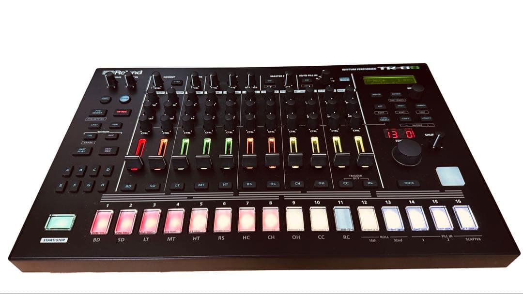 Roland Rhythm Machines Tr-8S