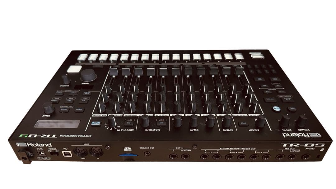 Roland Rhythm Machines Tr-8S