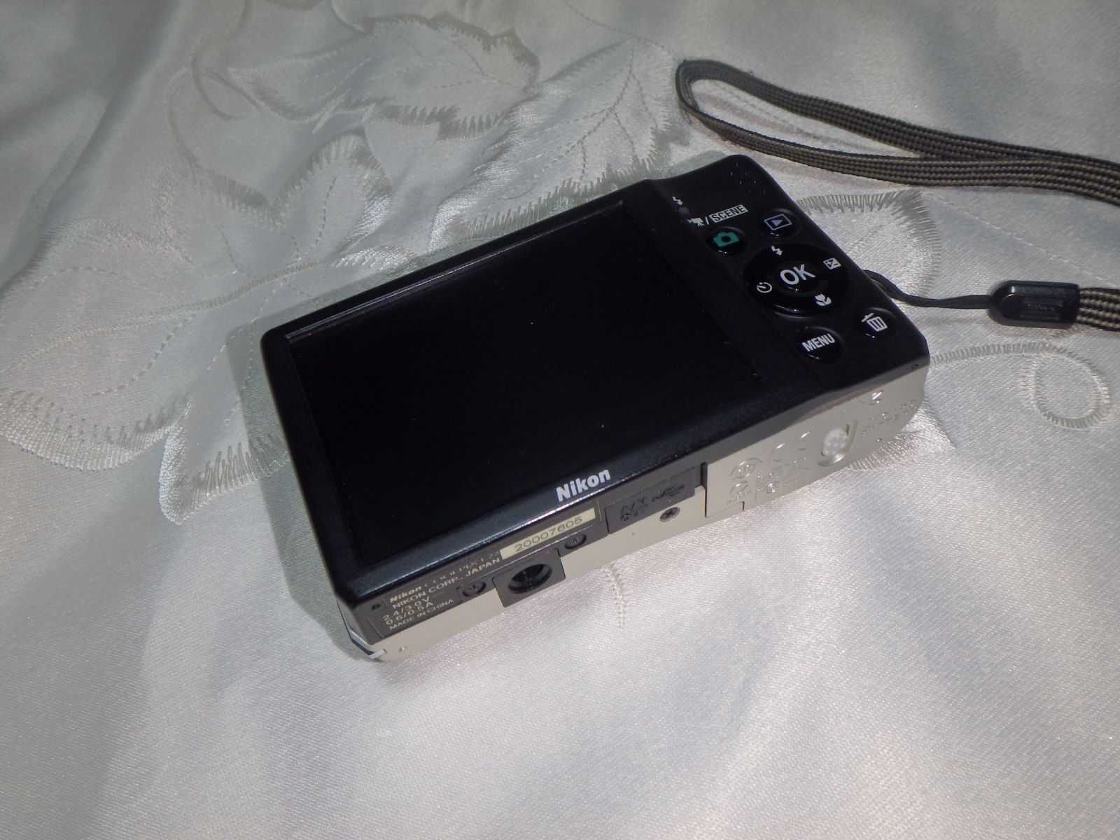 Nikon Compact Digital Camera L22 Coolpix