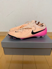 Nike Soccer Cleats Spikes Phantom Gx Ii Elite Fg Crimson Tint/Black/Pink Blast