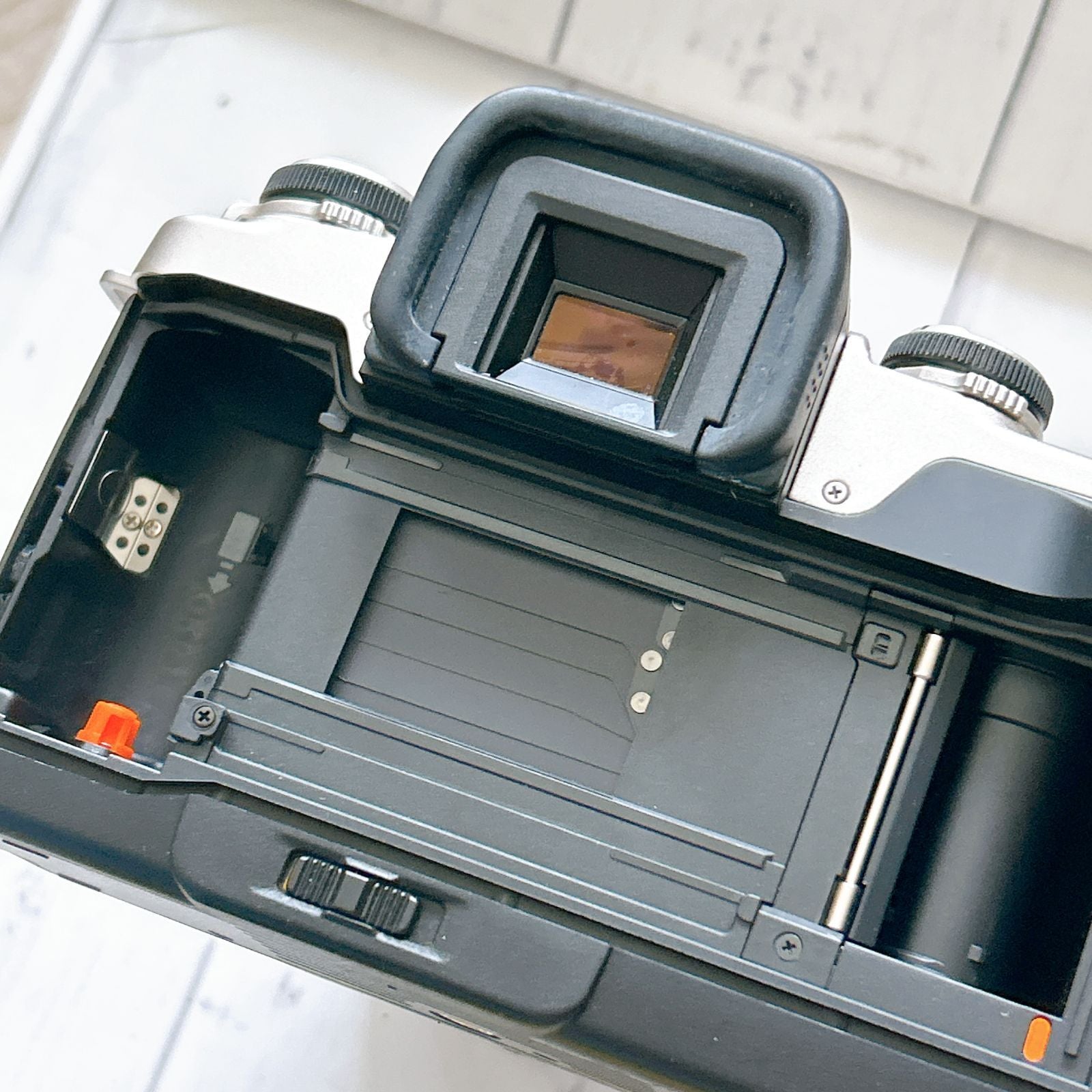 Canon Slr Camera (Film) Eos55