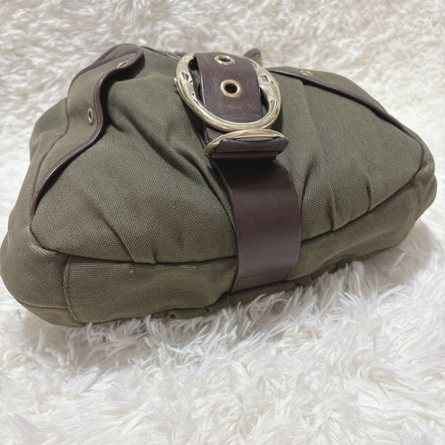 Yves Saint Laurent Shoulder Bags