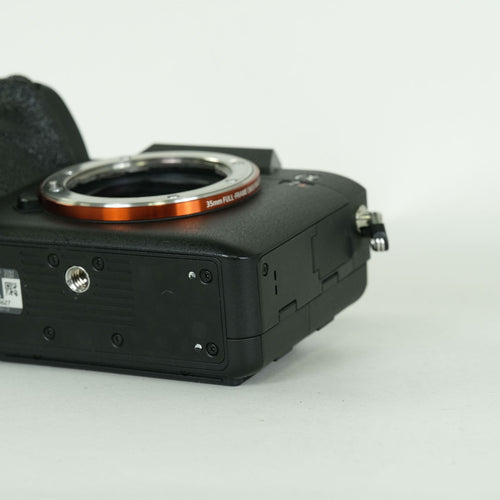 Sony Mirrorless Interchangeable Lips 147,230 7R Iv Ilce-7Rm4 E