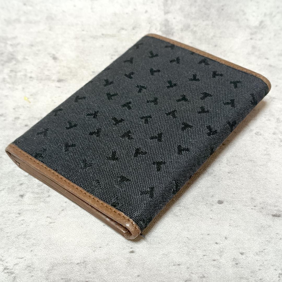 Card Cases T