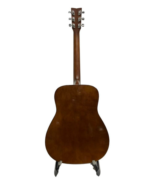Yamaha Acoustic Guitar