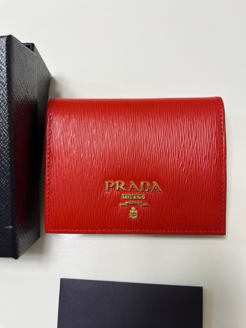 Prada Bifold Wallets 1Mv204