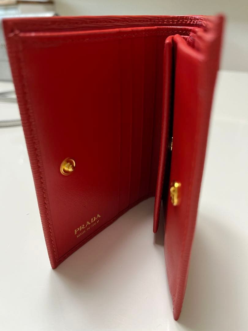 Prada Bifold Wallets 1Mv204