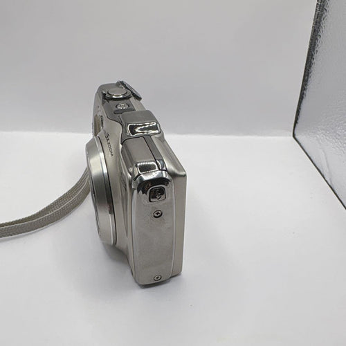 Fujifilm Compact Digital Cameras Finepix F600Exr