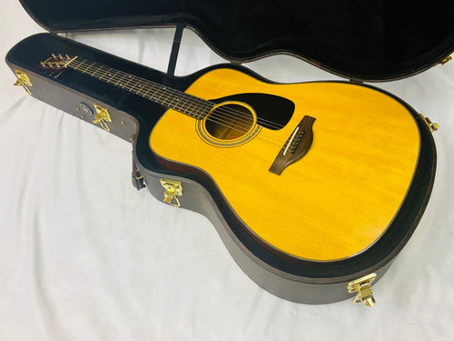 Acoustic Guitar Yamaha The Fg 2005