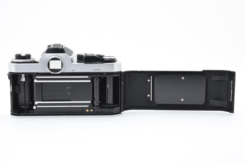 Nikon Slr Camera (Film) Fe2 H210