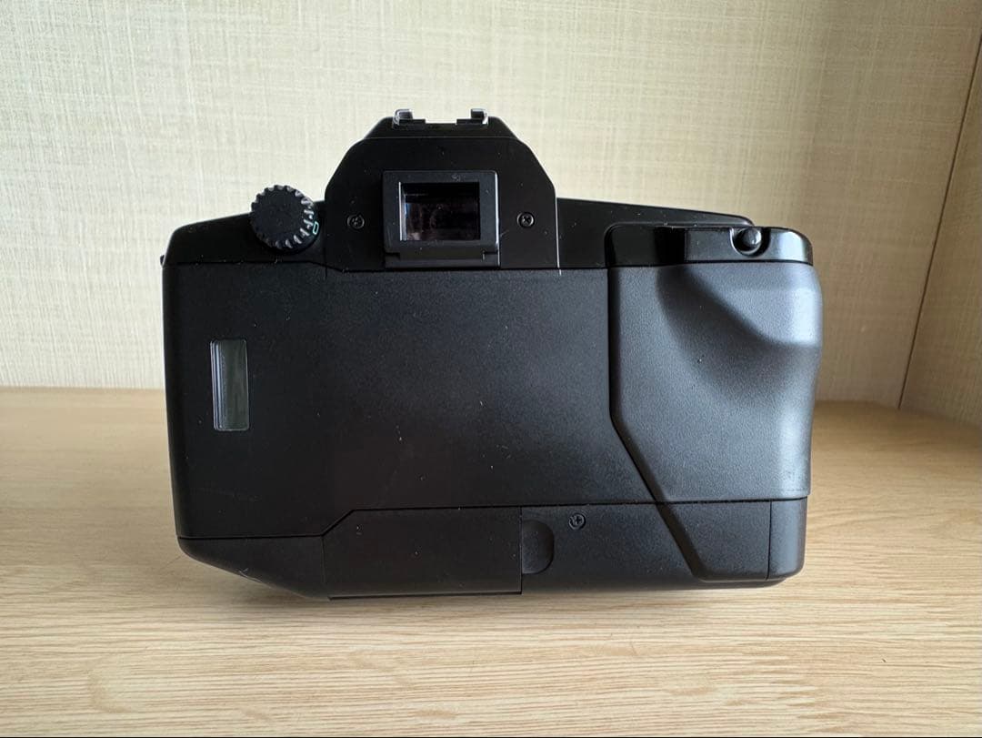Canon Slr Cameras (Film) Eos 650