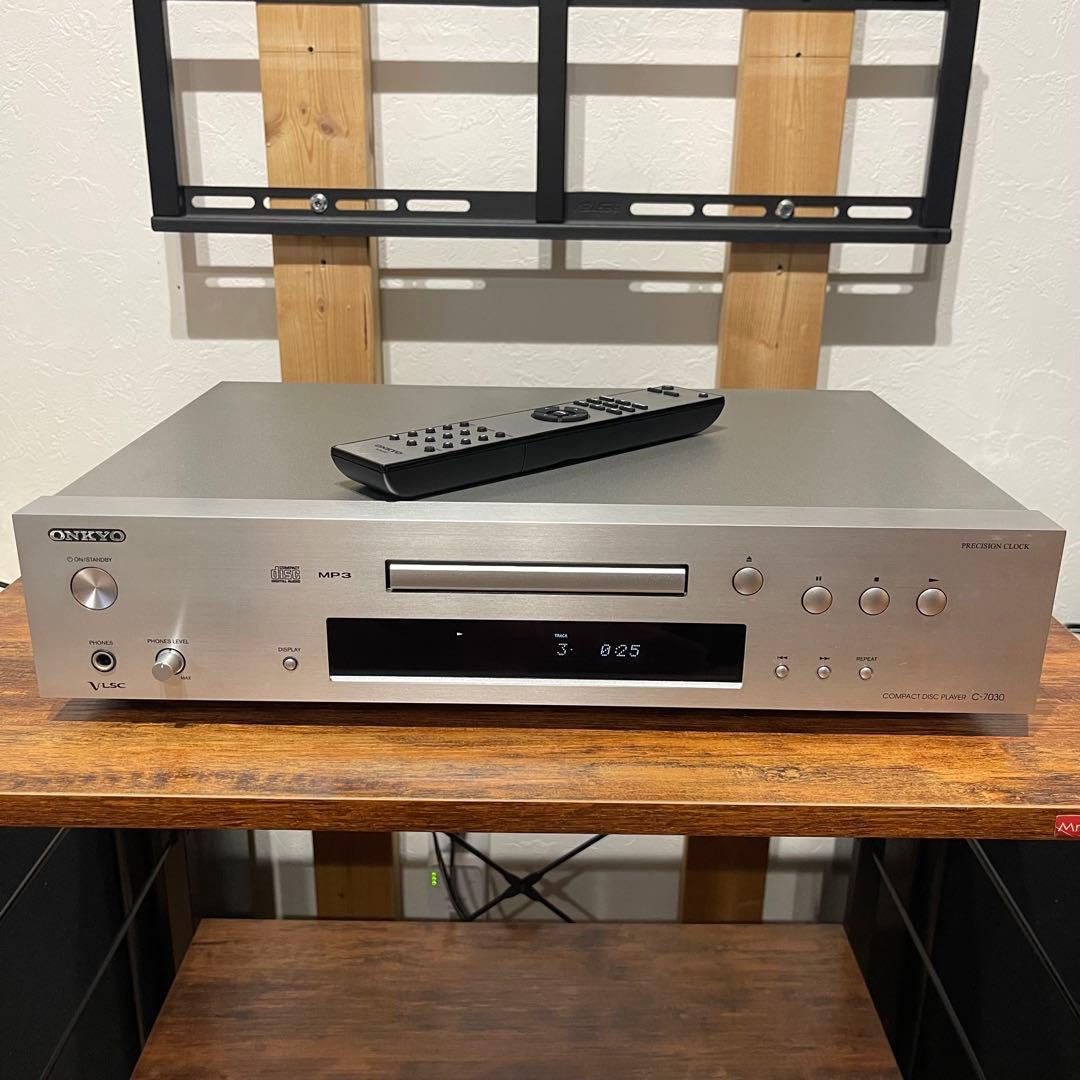 Onkyo Cd Sacd Players C-7030 Ok