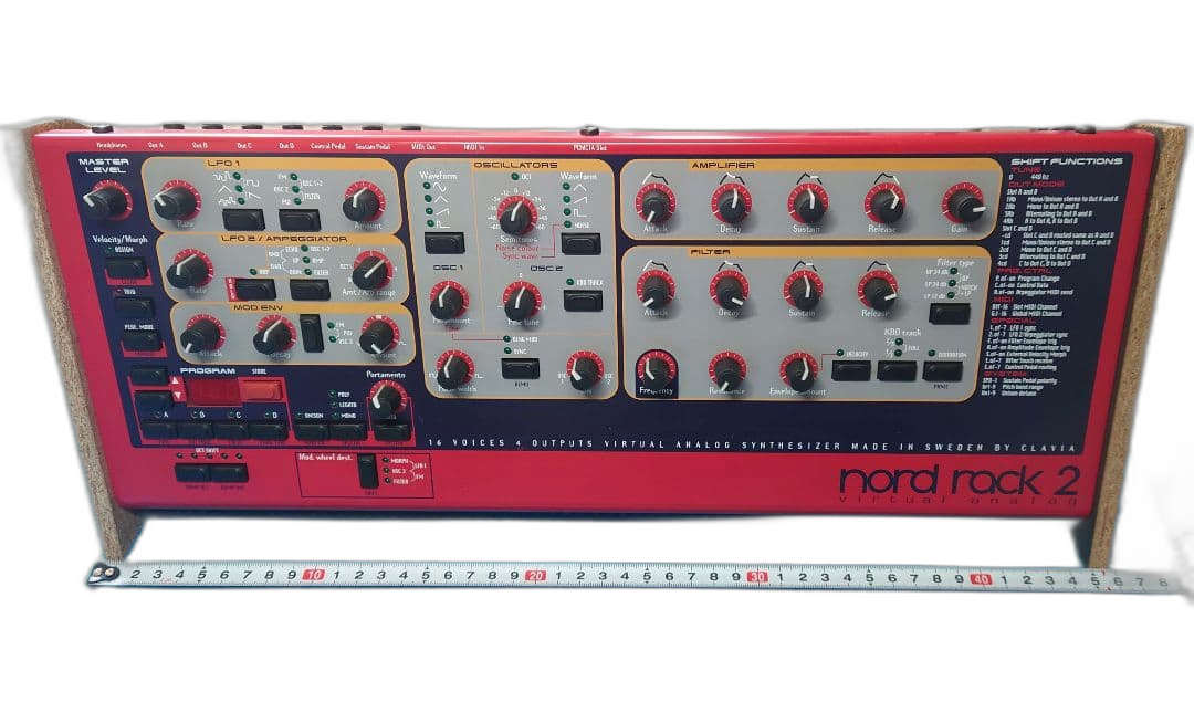 Analog Synthesizer Clavia Nord Rack 2