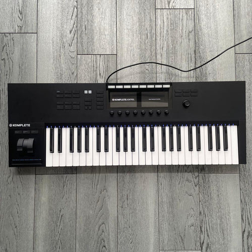 Midi Keyboard Pad Kompletekontrol S49 Mk2