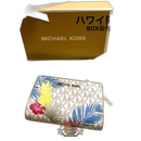 Michael Kors Bi-Fold Wallet
