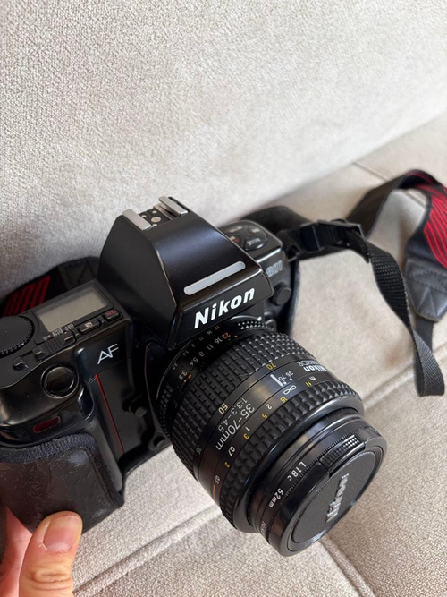 Nikon Slr Camera (Film) F-801 35-70Mm