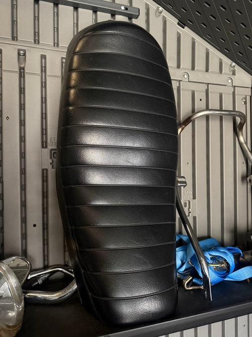 K&H Seat Sr400