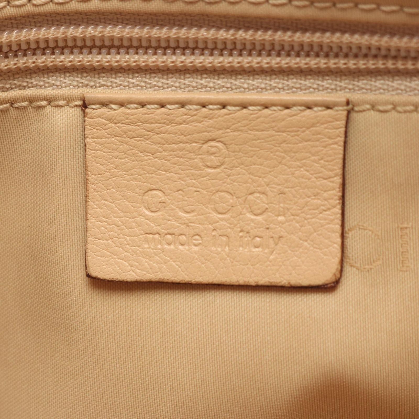 Gucci Handbag 001.3865 Used B