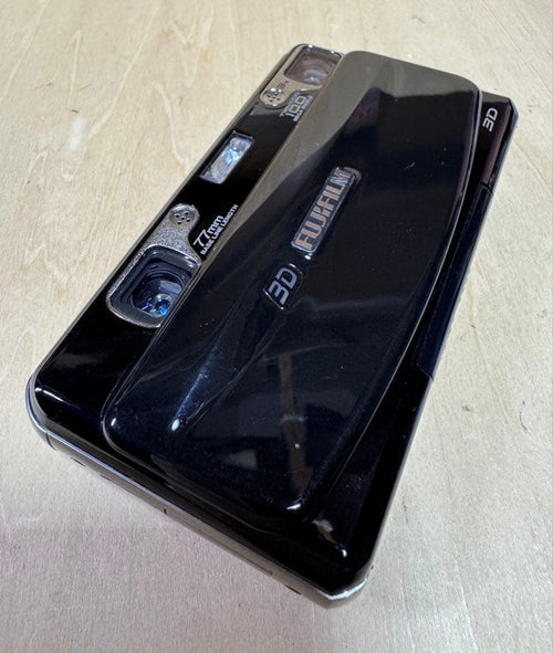 Fujifilm Compact Digital Camera Real3D W1