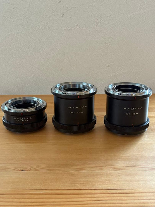 Mamiya Large -Size Medium Format Camera (Film) Rb