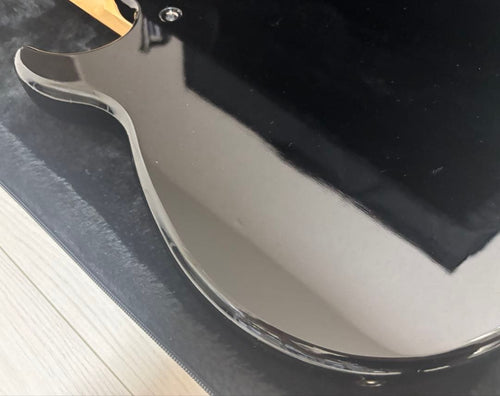 Electric Basses Yamaha Bb424X