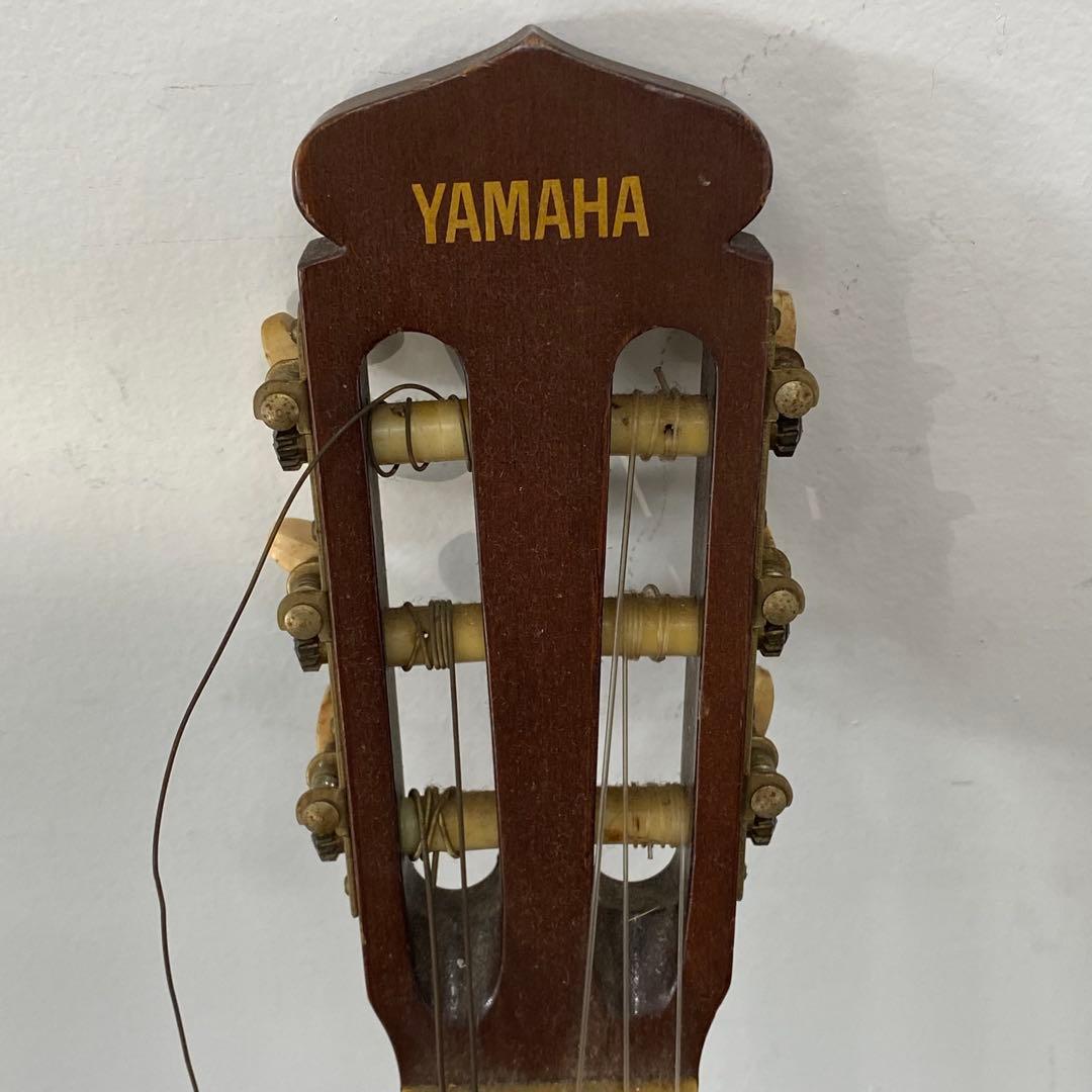 Yamaha Classical Guitars G-60 B615