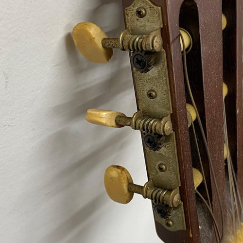 Yamaha Classical Guitars G-60 B615