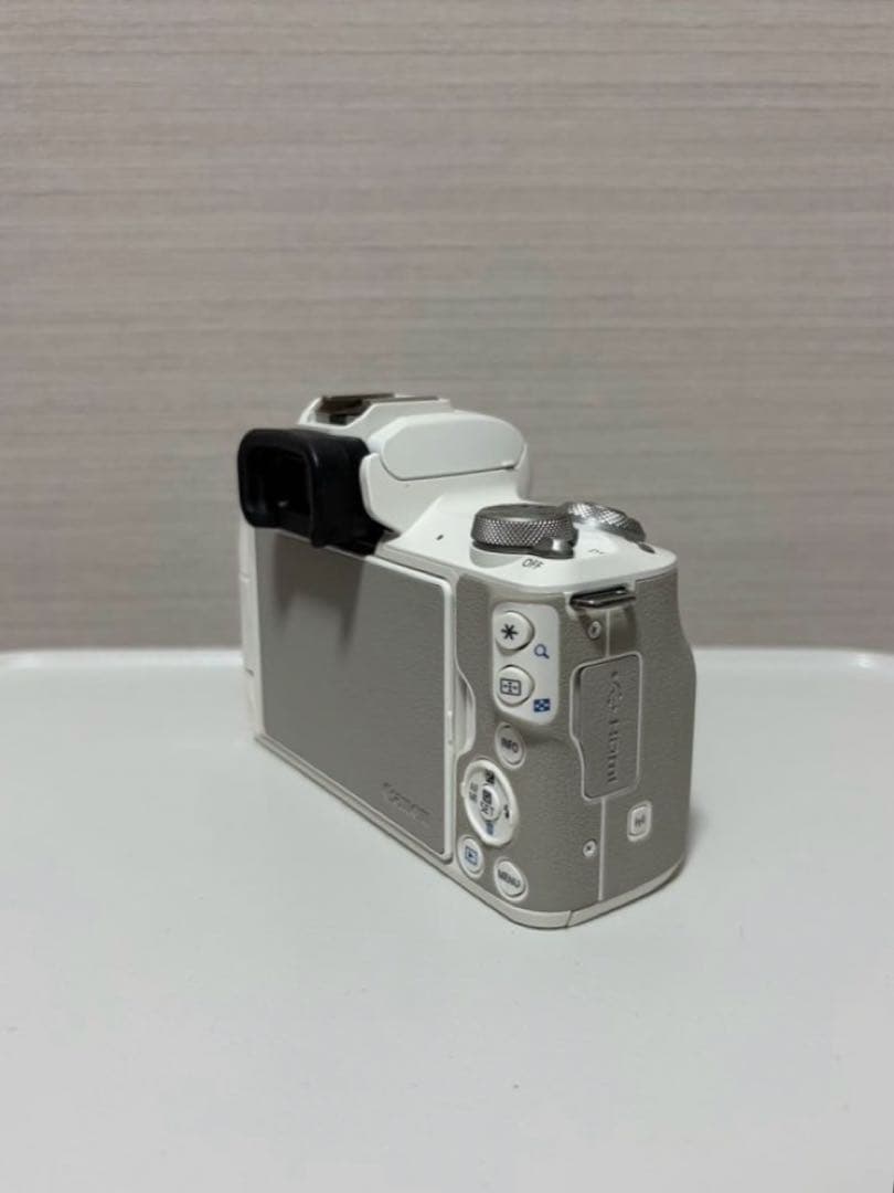 Canon Mirrorless Interchangeable Lens Cameras Eos Kiss M2