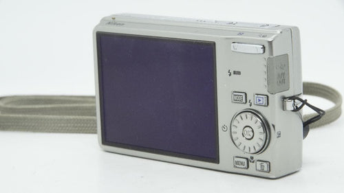 Compact Digital Cameras F3157 Nikon Coolpix S5100