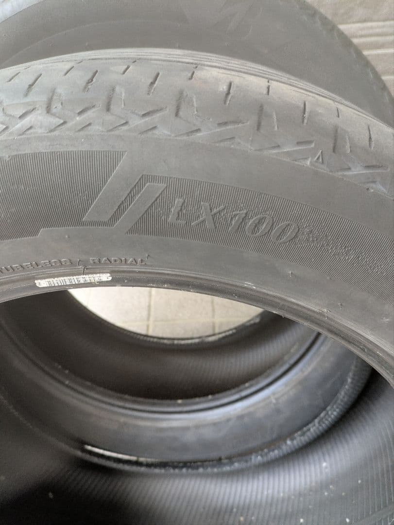 Bridgestone 18-Inch 225/55R18 Bs Alenza Lx100 2