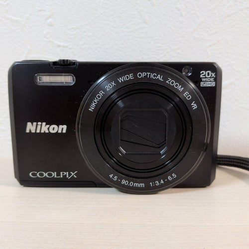 Nikon Compact Digital Camera Coolpix S7000 20