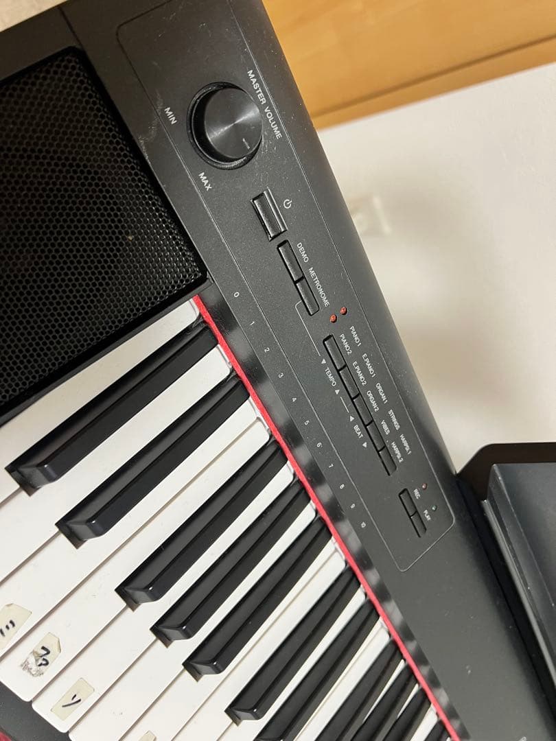 Yamaha Keyboard Electronic Piano Piaggero Np-12