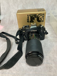Nikon Slr Camera (Film) Fg 35-70Mm